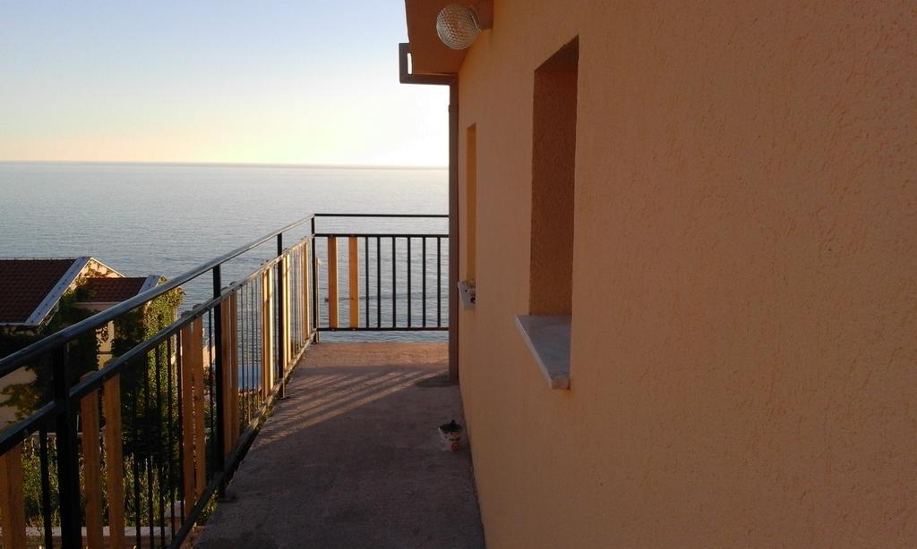 Apartman Marinkovic Добра-Вода Экстерьер фото
