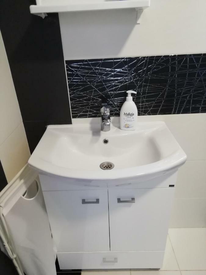 Apartman Marinkovic Добра-Вода Экстерьер фото