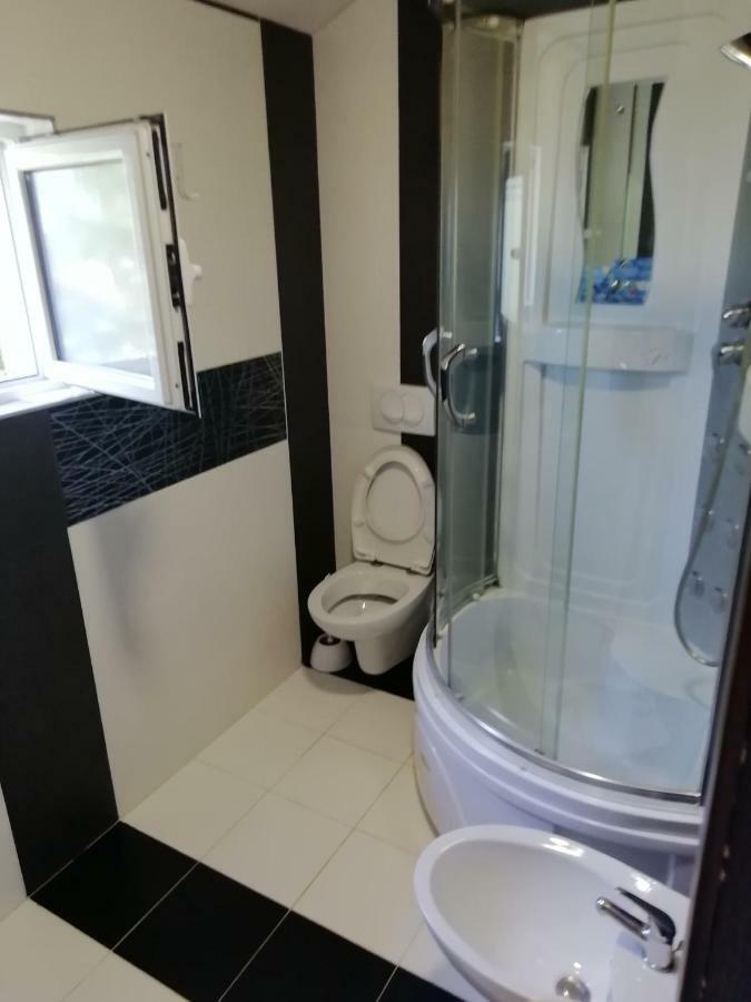 Apartman Marinkovic Добра-Вода Экстерьер фото